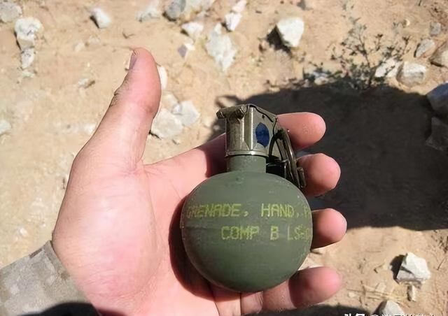 手雷都能飞!中国新武器"飞行手雷"火爆亮相,战争新玩法