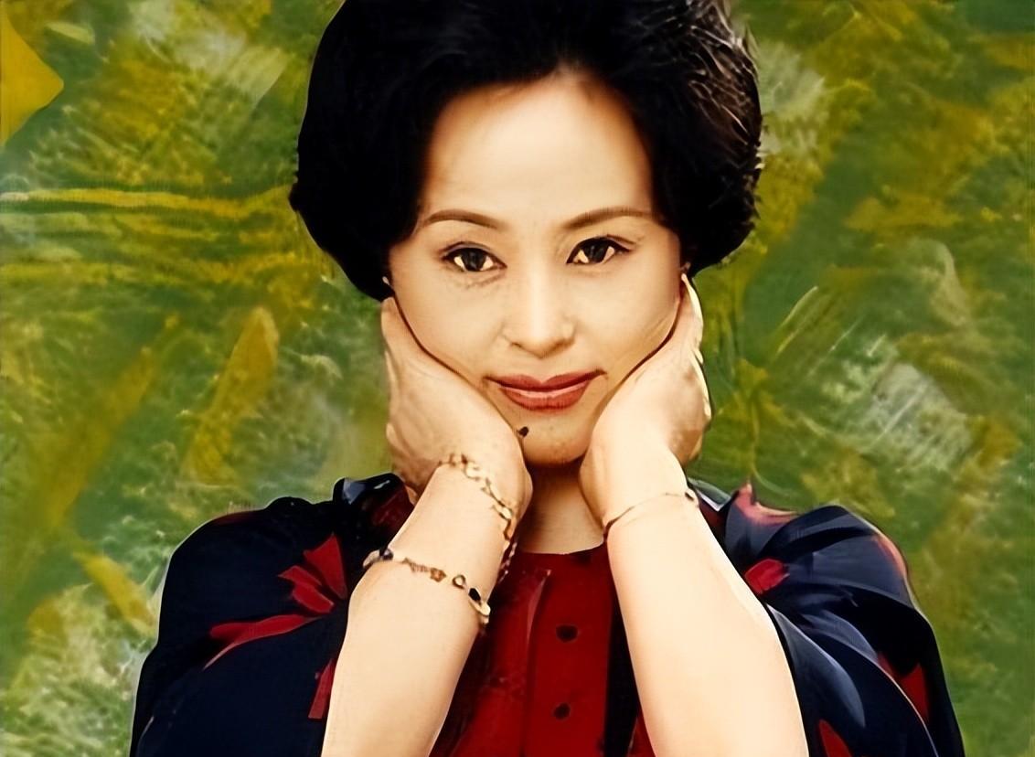 《回娘家》朱明瑛:因脾气不合和前夫离婚,为儿子至今73岁没再婚