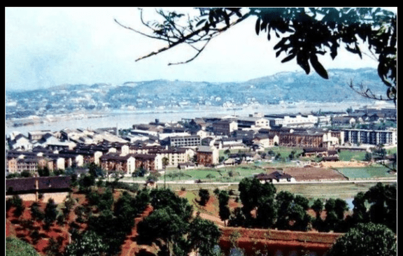 四川泸州长江起重机厂,老三线之一