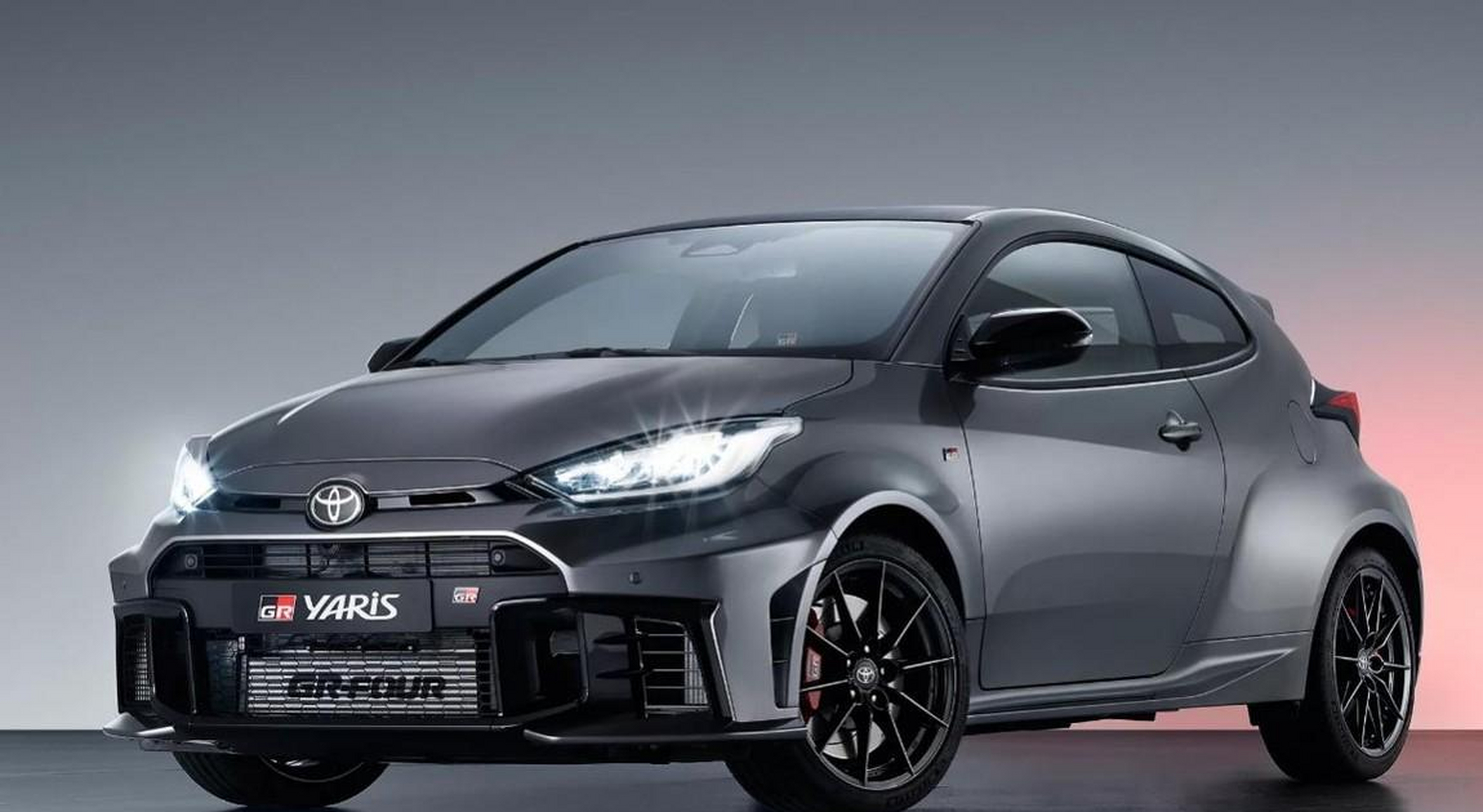 丰田gr yaris高性能版,独特门掀背式设计超炫!