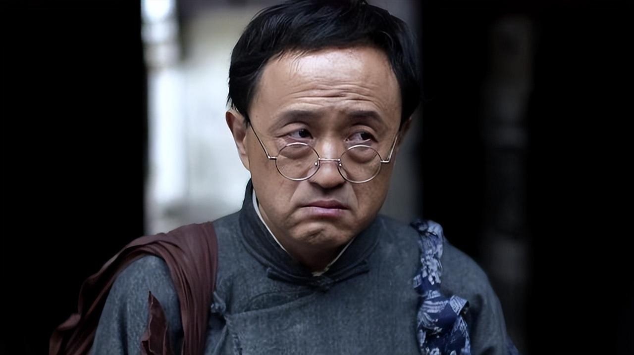 演技巅峰:杨新鸣的传奇演艺之路