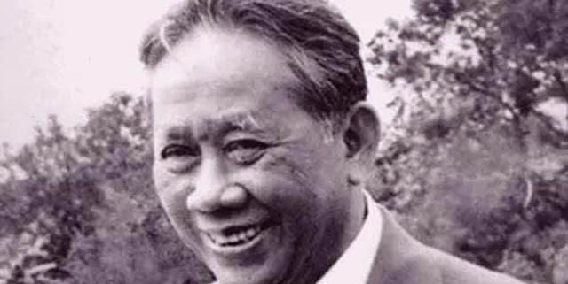 何其宗:自卫反击战中立功,1990年成中将,56岁退役,原因存争议