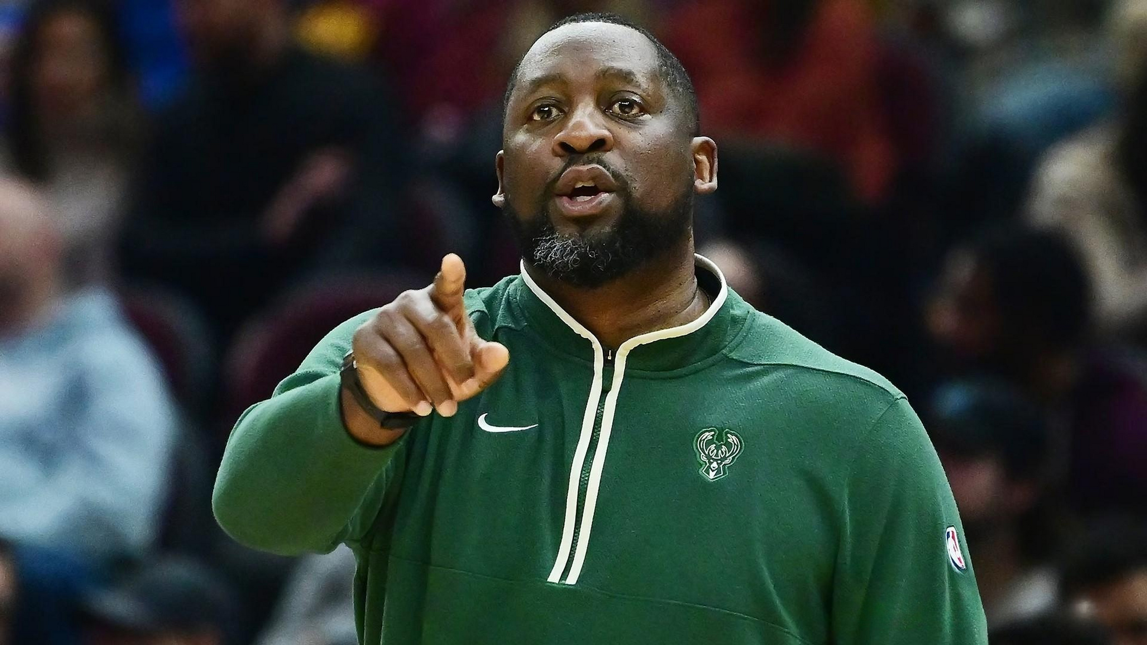 雄鹿队解雇格里芬教练,防守排名暴跌至22!