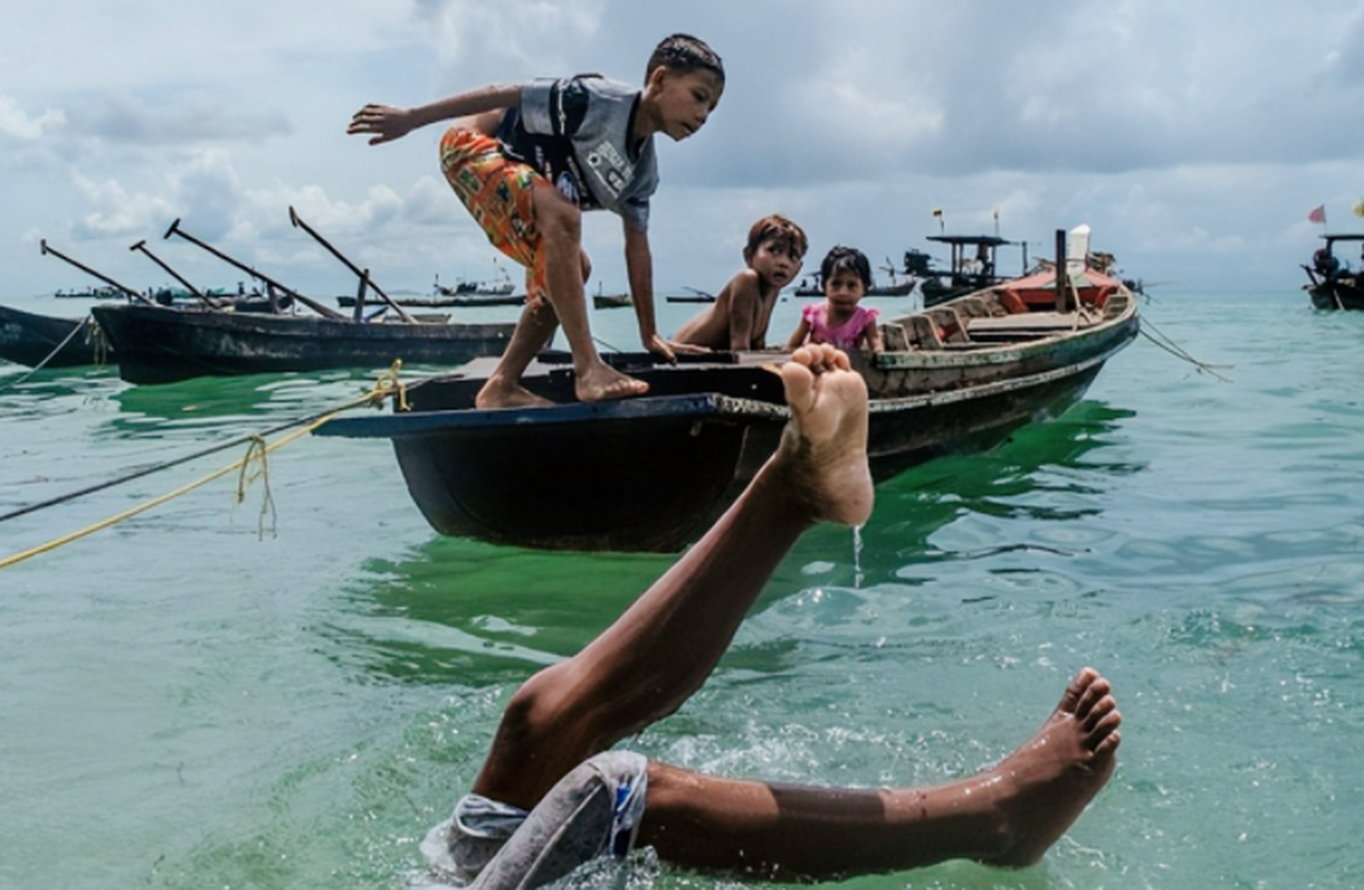 巴瑶族人:独特的潜水民族,水下视力超群.生活文化值得关注!