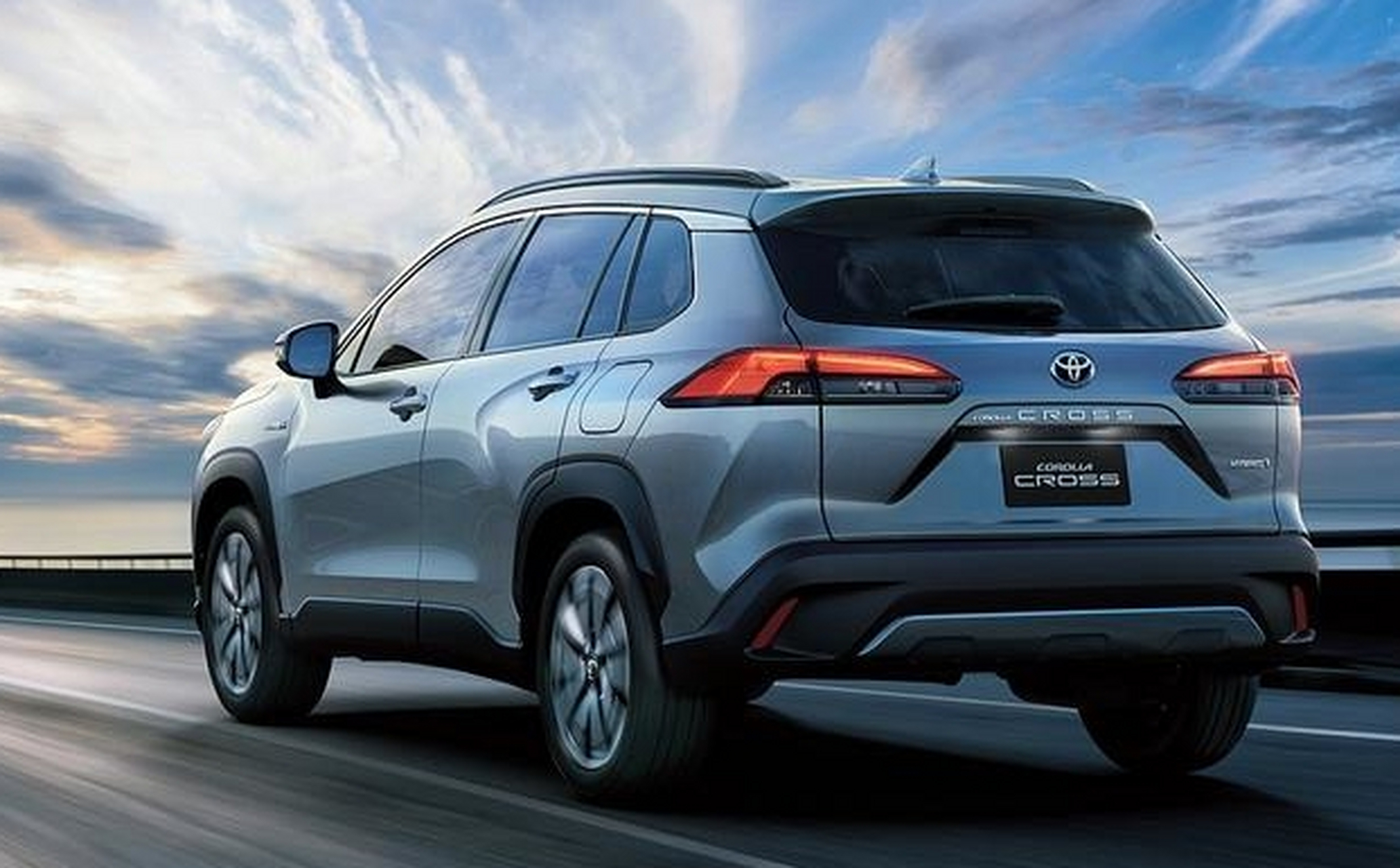 全新卡罗拉suv是丰田家用车的典范,进行了全面升级,包括外观,内饰