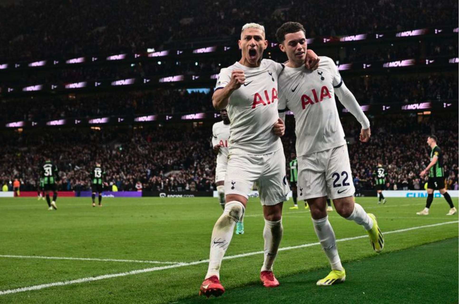 托特纳姆热刺队面临伤病挑战,但安吉·波斯特科格鲁的球队表现依然