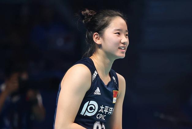 倪非凡荣获最佳自由人,防守出色但传球需提高!王梦洁退居二线!