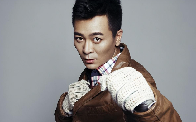 不要再替吴樾感到遗憾了!事实上,他走上一条和吴京完全不同的路