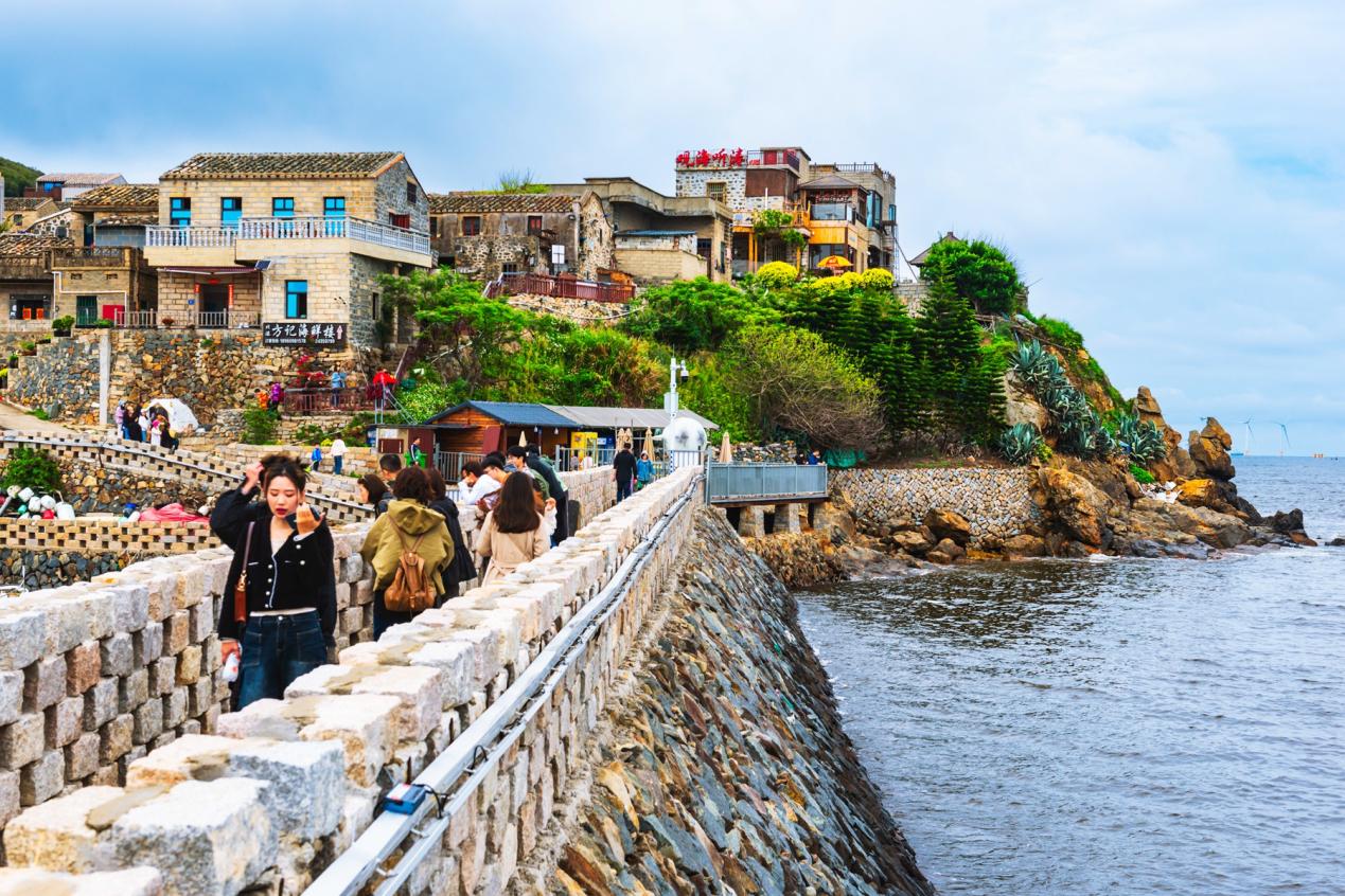 平潭岛-北港村 用石头和瓦片建起的渔村 古朴厚重又洋溢着艺术范