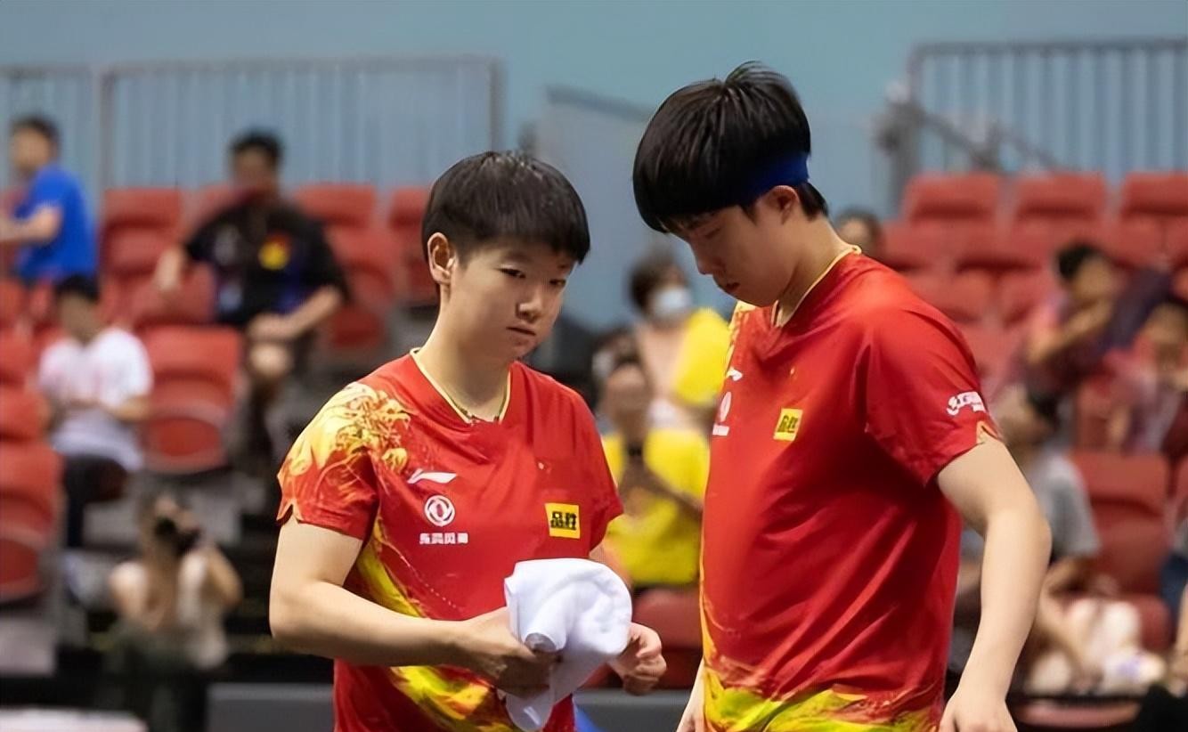 孙颖莎为何爆冷输给印度小将?谁注意莎莎赛后举动,李隼评价准确