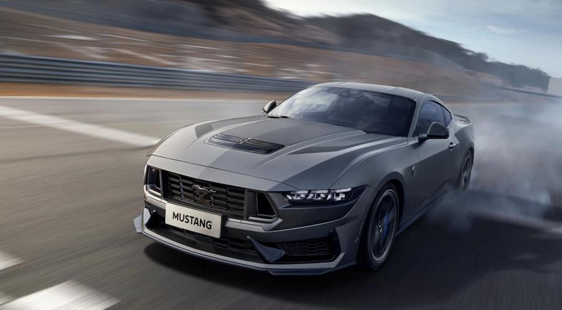 72.5万,炫酷超越gt!5.0l v8猛兽心脏,454马力狂涌,4.6s闪电加速!