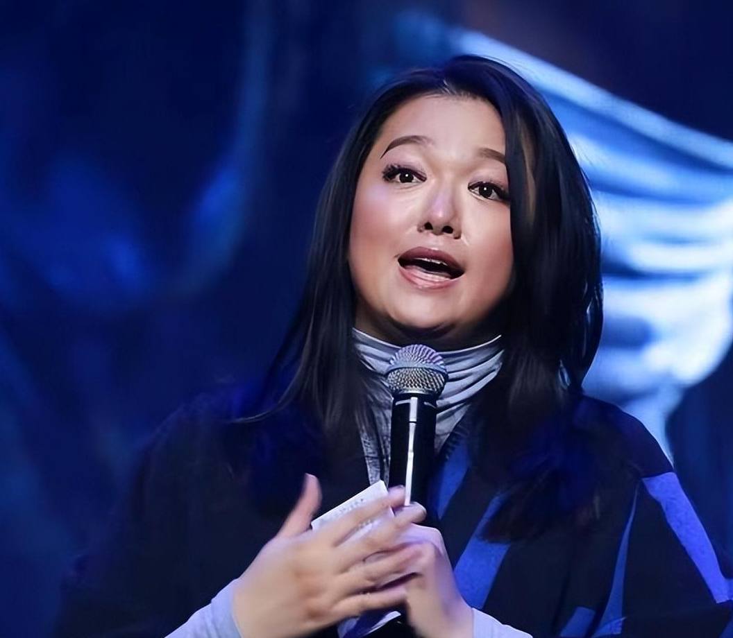 李珊珊曾是香港小姐冠军!过去半年遭受多重打击,现状如何?