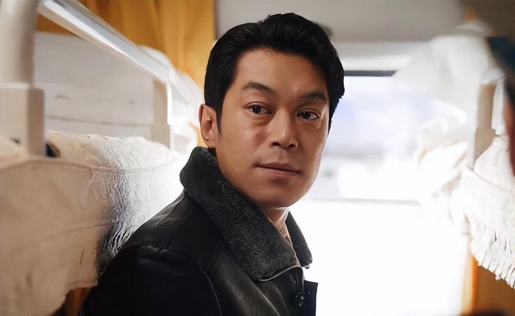 贾金龙惊天身份曝光,毒枭真相竟藏身其中?揭秘全剧最大悬念,不容错过!