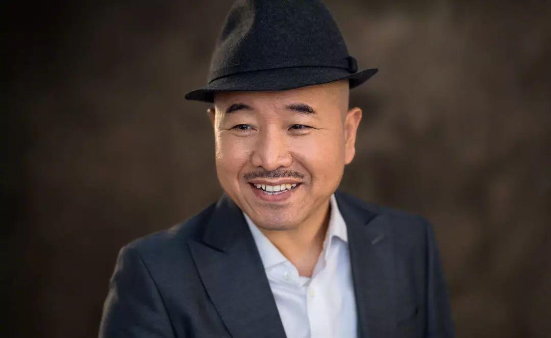 王小利眼里有泪:3个儿女每一个都爱,一婚二婚都有痛