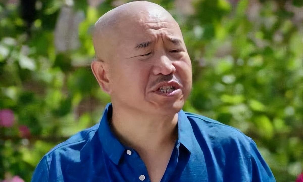 王小利回应被儿子断绝关系,竭尽全力维护家庭