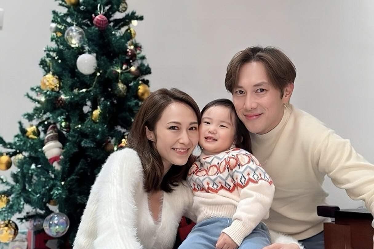 香港知名女星汤怡晒照秀恩爱,庆祝结婚三周年,老公被传婚内出轨