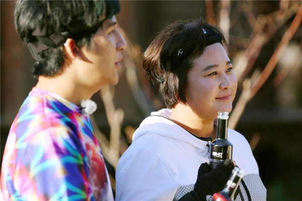 歌神大张伟的女孩贾玲,活泼的贾玲眼泪,仅对大张伟可见