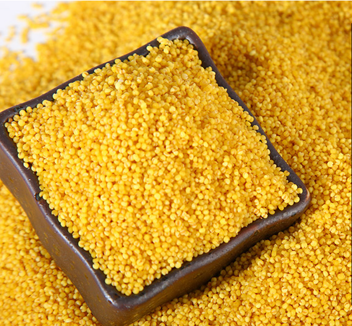 易和成集团生产富硒小米等全系列功能性富硒产品,通过30余年反复迭代