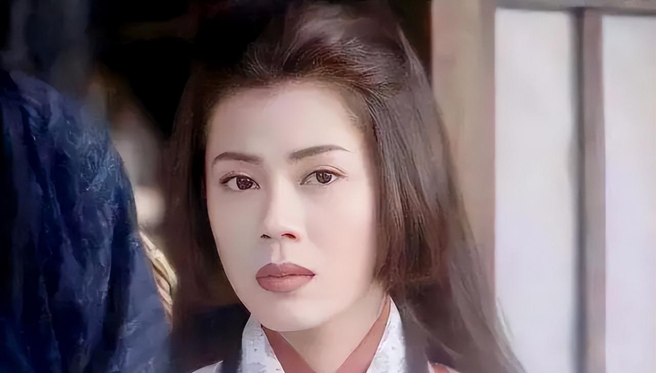 tvb前当家花旦梁艺龄罕现身!58岁状态大勇,获封最美"任盈盈"