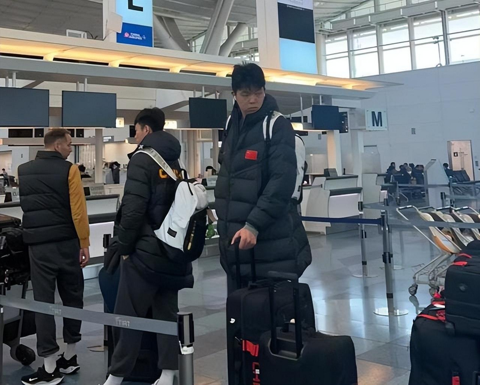 但赵继伟淡定应对称要吸取经验成长;小将杨瀚森虽稚嫩