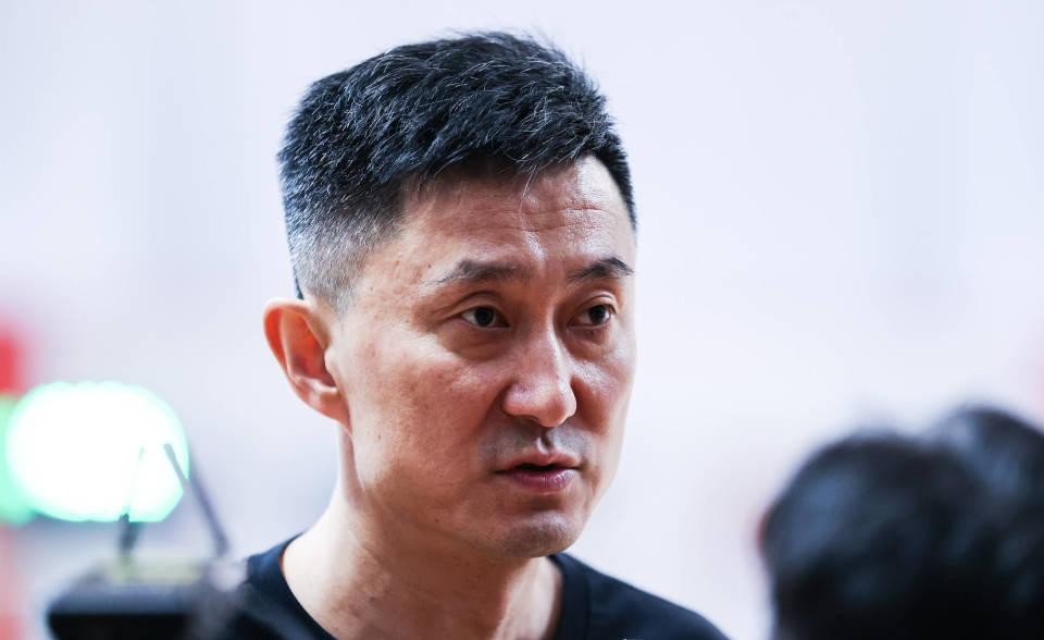杜锋与李春江将竞聘中国男篮新任主帅?真相揭晓!