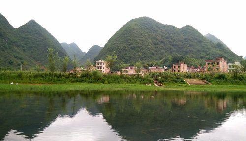 云南必游景点探秘:广南八宝景区魅力指南