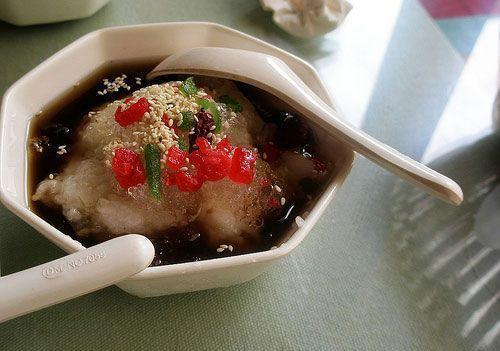 云南旅游必尝美食:玉溪特色冰稀饭,清凉爽口解暑消暑