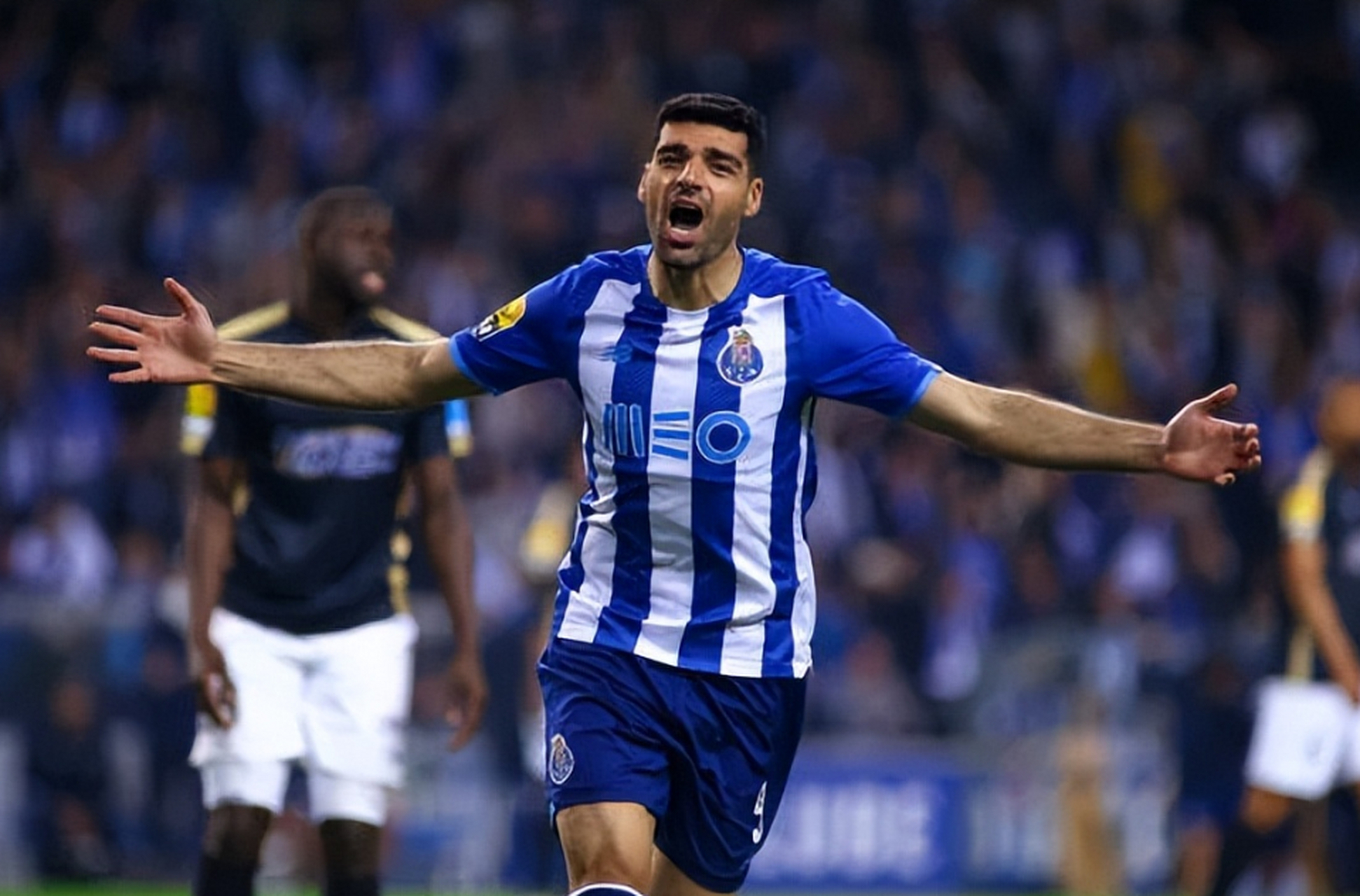 ac米兰前锋卡马达或强势加盟,桑切斯或被边缘化.