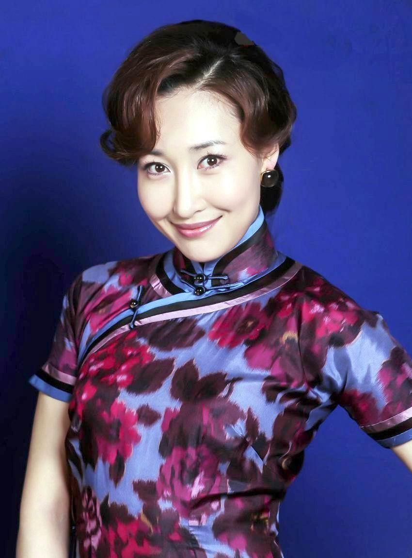 陈祉希出任万达影业ceo,董洁的演员路怕是更没希望了!