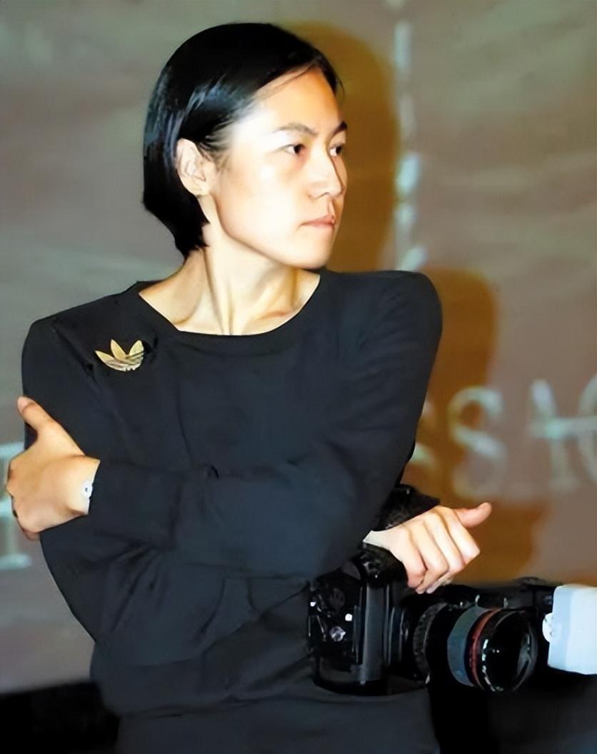 高原:不后悔从王菲手中夺走窦唯,如今歌手女儿成她骄傲