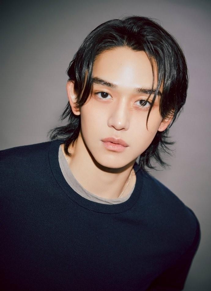 nct前成员黄旭熙官宣巡演,4月solo出道后,同月开启亚巡进行圈钱