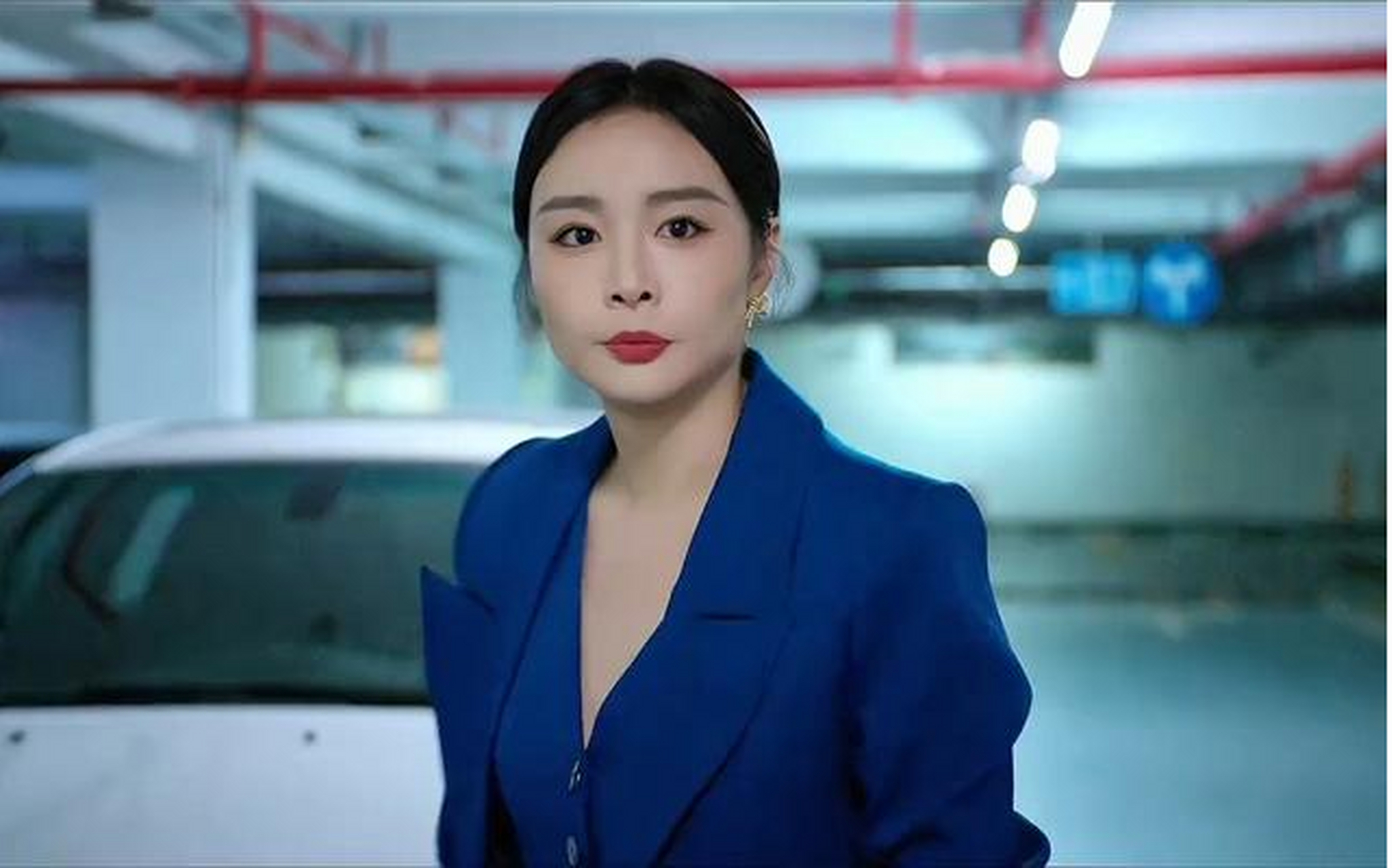 电视剧《狂飙》中,"大嫂"陈书婷一角引爆全民热议,演员高叶因此崭露头