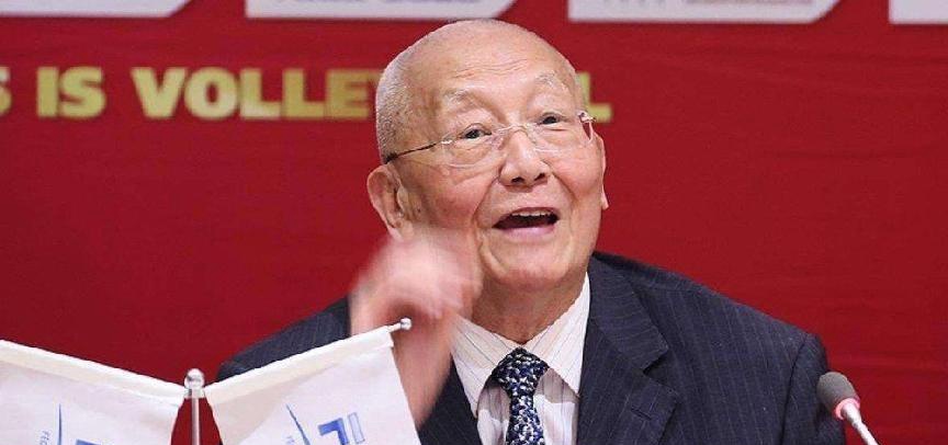 中国"体坛恶人"魏纪中:排挤郎平,刘国梁,如今88岁仍生龙活虎