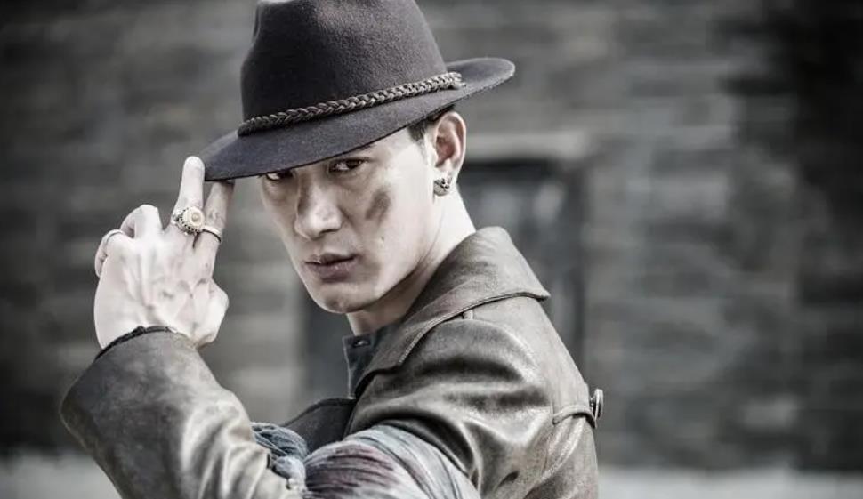 演员蒲巴甲,绯闻无数,终为自己的"风流"付出了代价