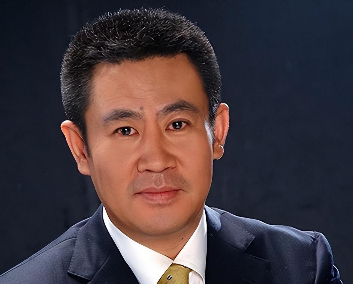 主持人赵赫:工作34年不买房,退休6个月后离世,直言愧对妻子