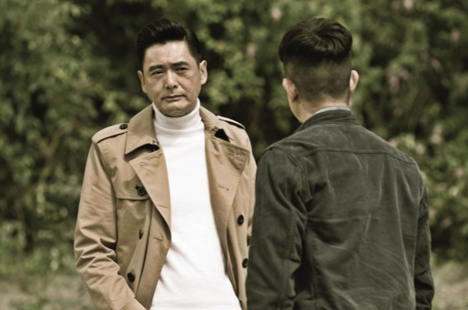 周润发,华语影坛巨星!演技炸裂的他背后却暗藏虚伪?