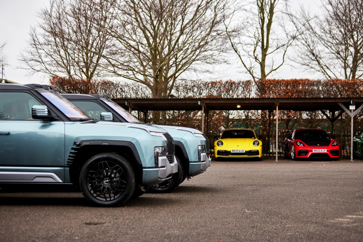 仰望u8亮相古德伍德赛道 中国suv惊艳欧洲