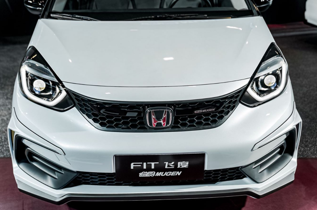 本田飞度无限mugen版:年轻人的梦想之车,仅需不到10万!