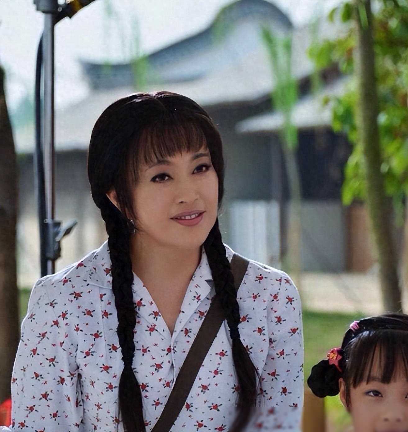 80年代北影"四朵金花",为何相貌平平的刘晓庆,却能独占鳌头!