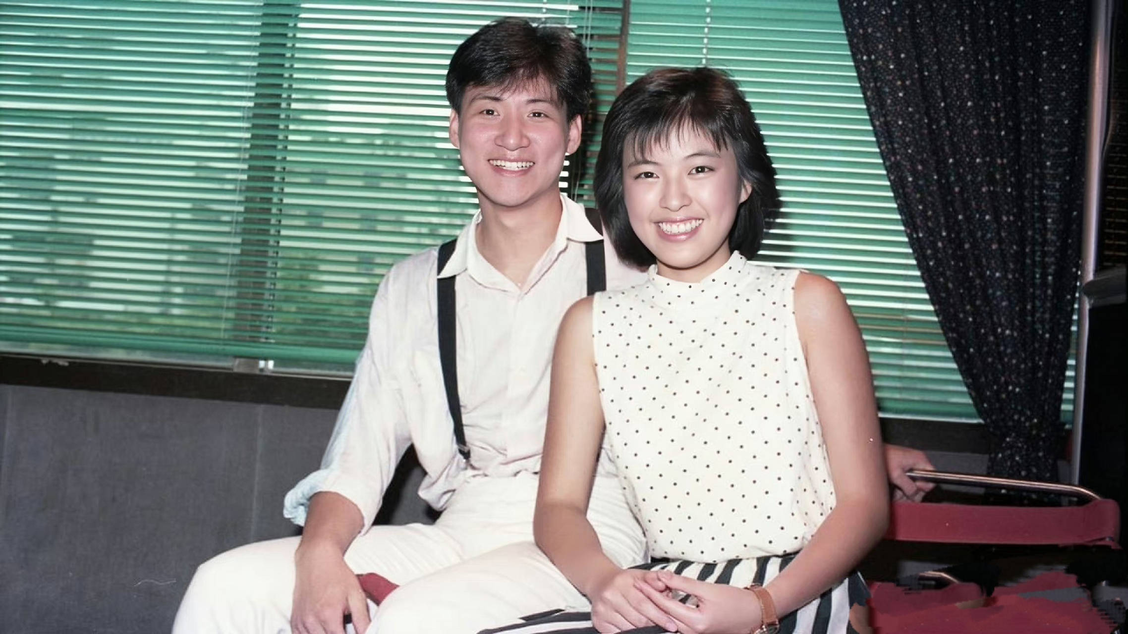 纵容妻子败光20亿!63岁张学友恋爱脑35年,17岁女儿做兼职