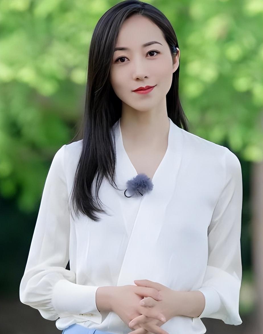 出道24年后,再看41岁韩雪的现状,才发现陈道明说的一点儿没错!