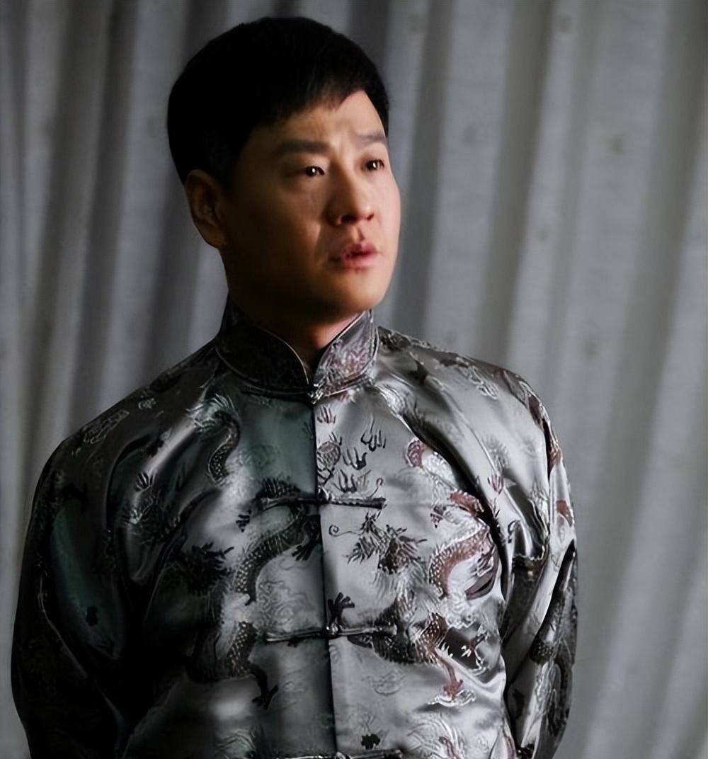 连奕名:成名后宁可净身出户也要娶杨若兮,现在前妻爆红后悔了吗