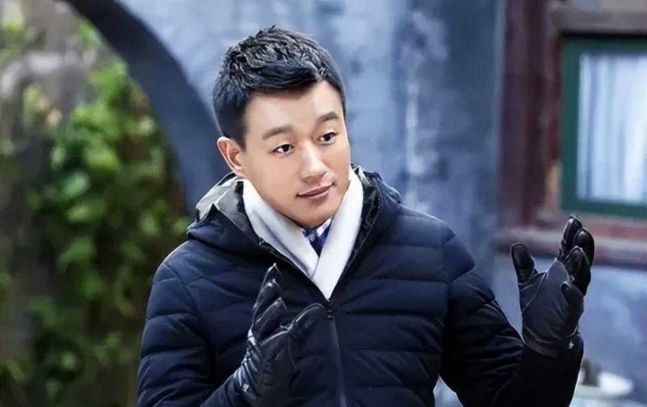 佟大为:娶白月光为妻8年生3子,住2亿四合院,美满背后也有辛酸