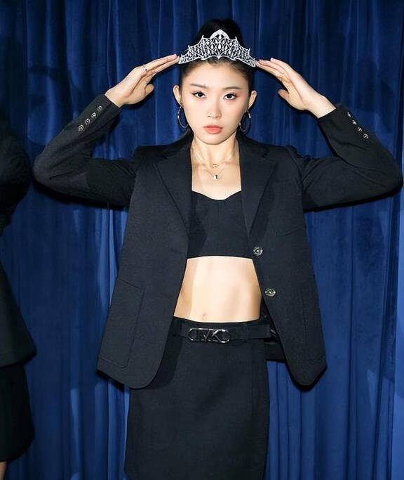 "跨栏女神"吴艳妮:175cm的黄金臀腿比,颜值完全不输女明星!