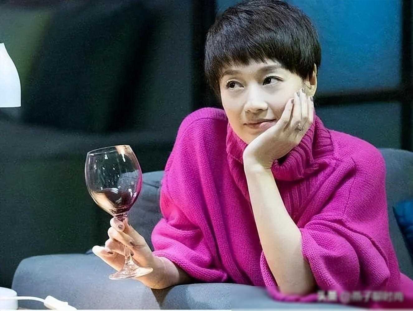 47岁马伊琍为何不再婚?看完前夫文章对她的评价,一般人不敢娶
