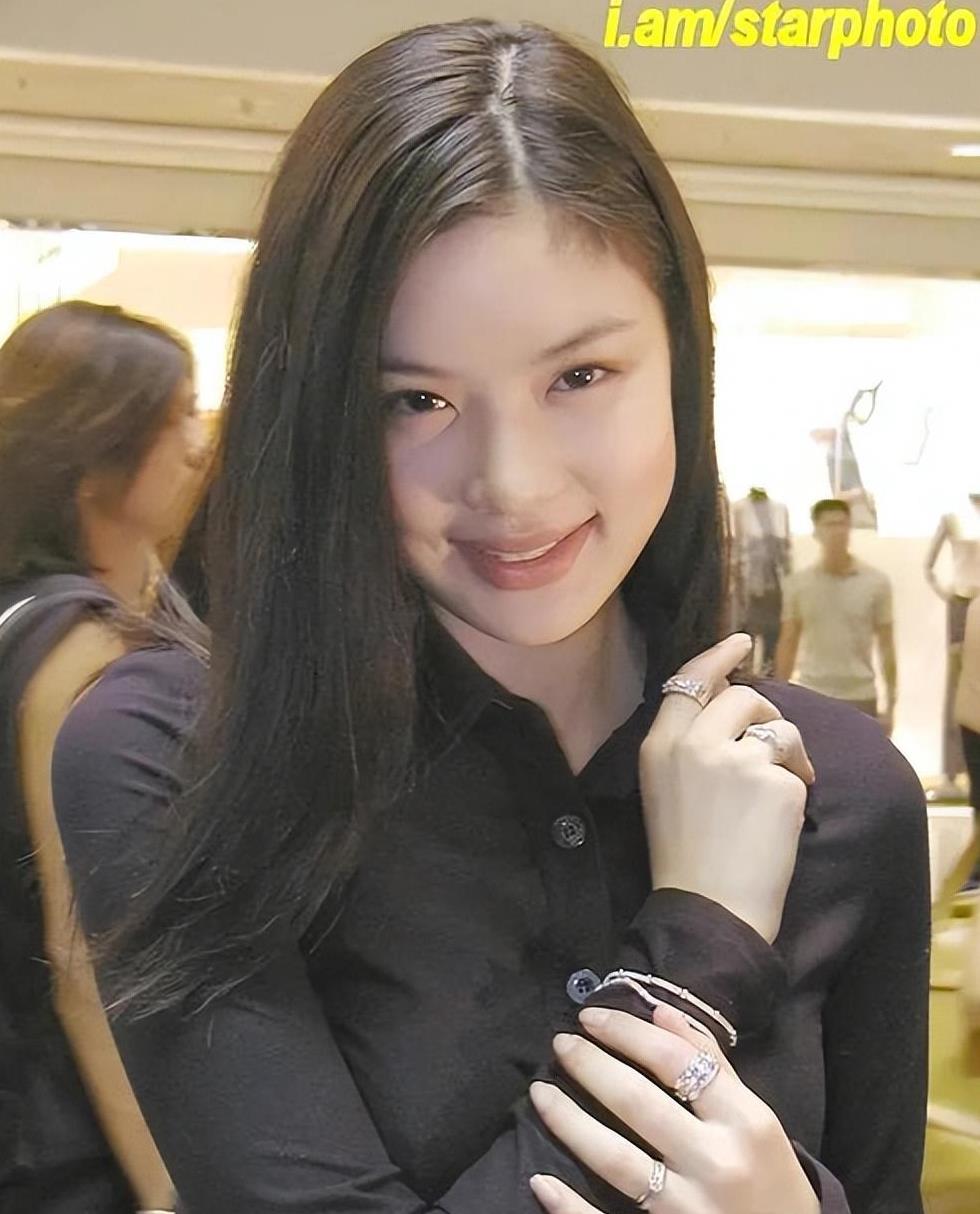 天王嫂又离婚了44岁乐基儿二度官宣离婚被曝与黎明复合