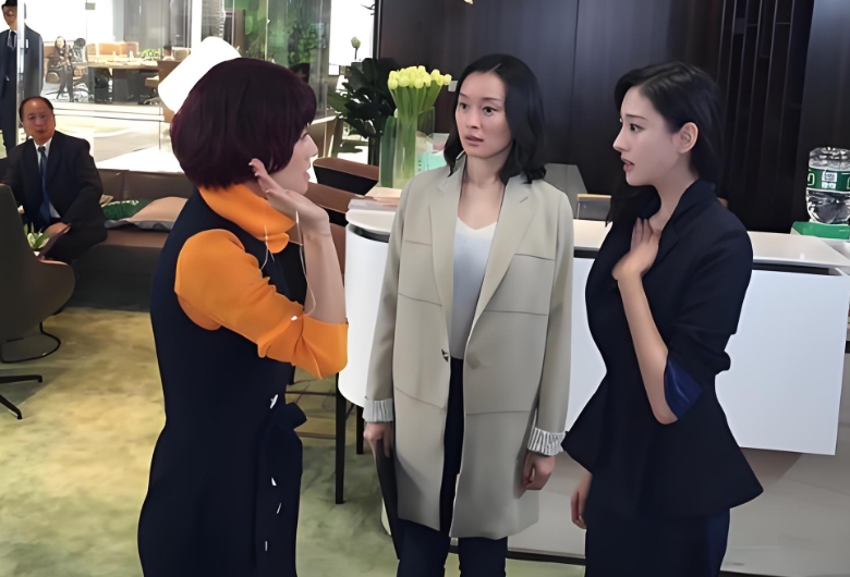 我的前半生:罗子君不识桑卓真身,富家千金竟让陈俊生望尘莫及