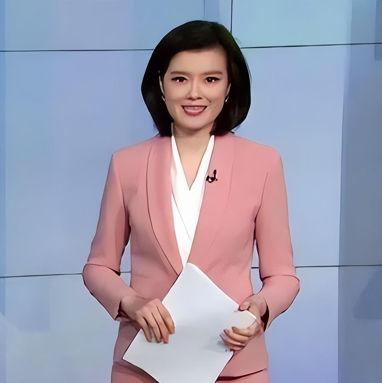 高端访谈:央视美女与4位总统的故事