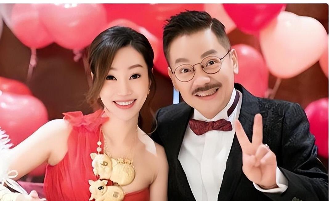 "多情才子"黄玉郎:甩黎姿,追张国荣初恋,三婚娶小37岁女友