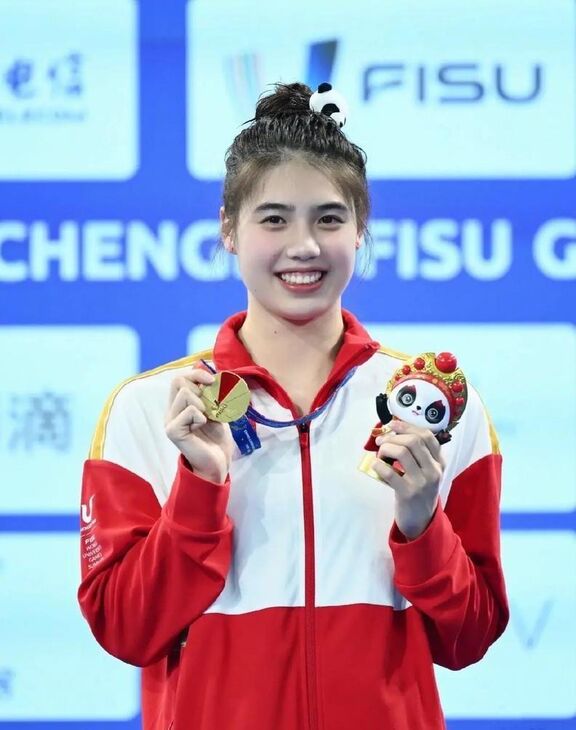 中国游泳队"三位女神":张雨霏长腿惊艳,刘湘"性感"且开放!